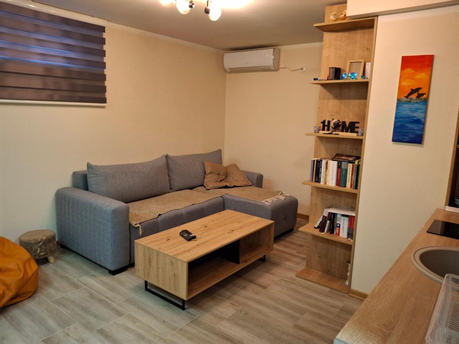 Anzolicentarniksic2 Appartamento